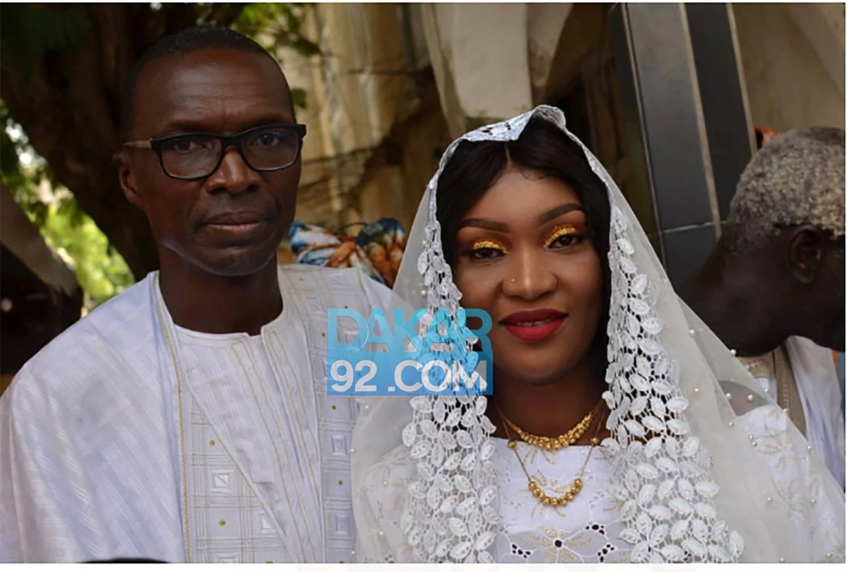 PHOTOS - Baptême : La femme de Mouhamed Niang toute étincelante dans sa tenue PHOTOS - Baptême : La femme de Mouhamed Niang toute étincelante dans sa tenue