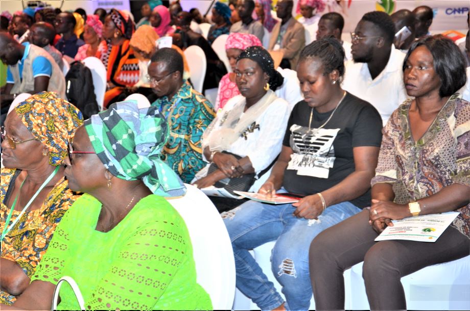 PHOTOS - Salon Tournant économie sociale solidaire, les images de la cérémonie du Forum Scientifique PHOTOS - Salon Tournant économie sociale solidaire, les images de la cérémonie du Forum Scientifique