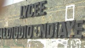 Lycée Valdiodio Ndiaye : les élèves interpellent Mimi Touré sur la vétusté de l’établissement
