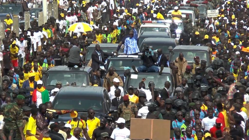 Guinée: importante manifestation de soutien au président Alpha Condé