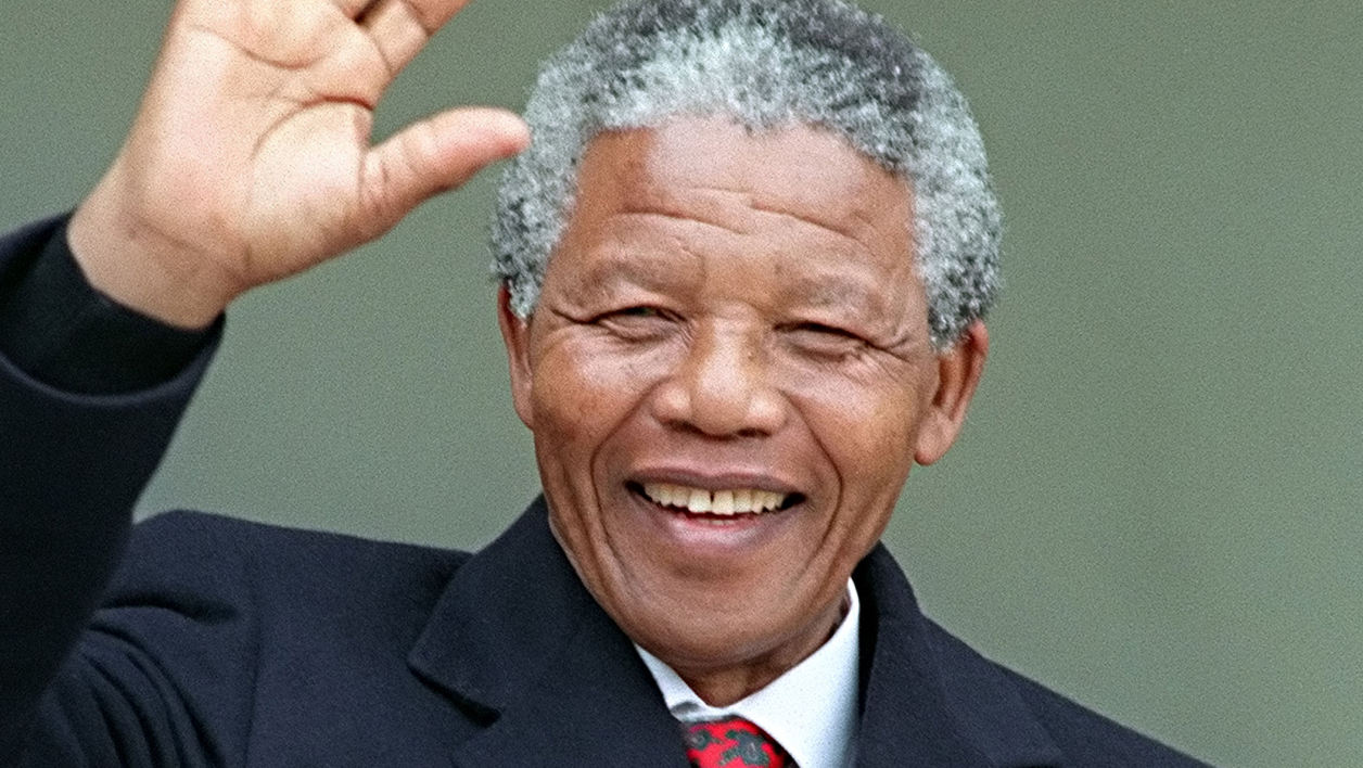 AUJOURD’HUI : 7 novembre 1991, Mandela à Dakar pour remercier le peuple sénégalais