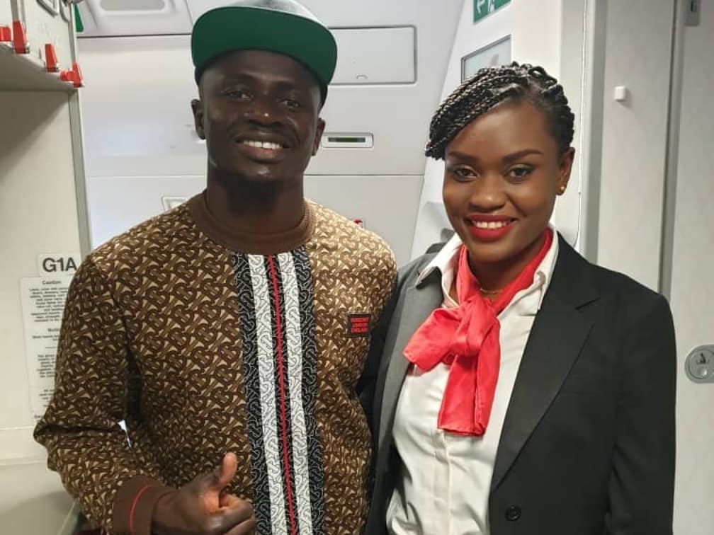 (PHOTOS)- Sadio Mané, Monsieur modestie..: Il a rejoint la sélection par vol simple (PHOTOS)- Sadio Mané, Monsieur modestie..: Il a rejoint la sélection par vol simple