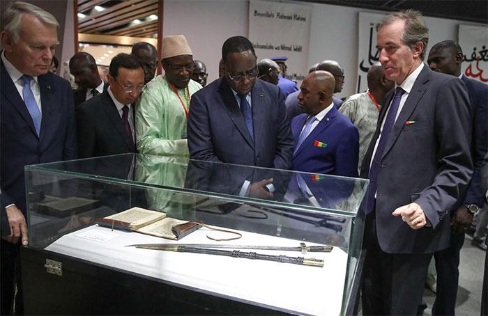La France va restituer au Sénégal le Sabre El Hadji Oumar Tall