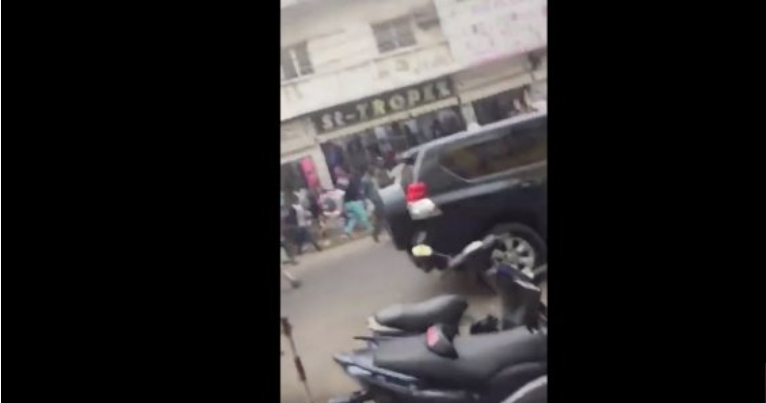 VIDEO-Prison Break au centre-ville de Dakar : Des détenus s’échappent du fourgon de l’administration pénitentiaire