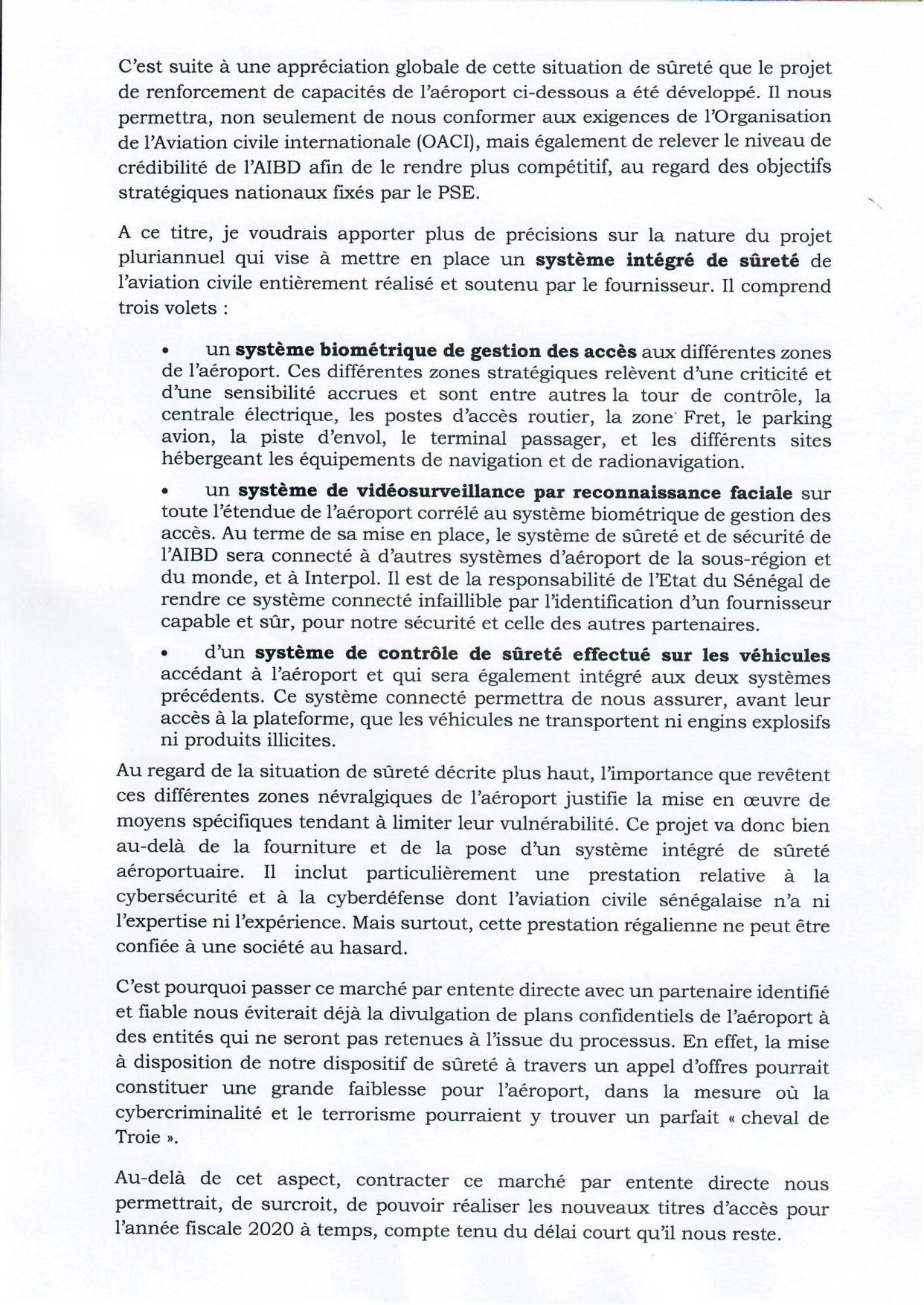 Un marché de gré à gré pollue encore l'atmosphère à l'aéroport international de Blaise Diagne