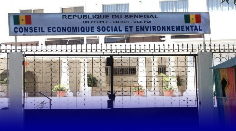 RÉFORME ET MODERNISATION DE L’ADMINISTRATION: Le CESE à la rencontre de l'administration fiscale et  de la justice