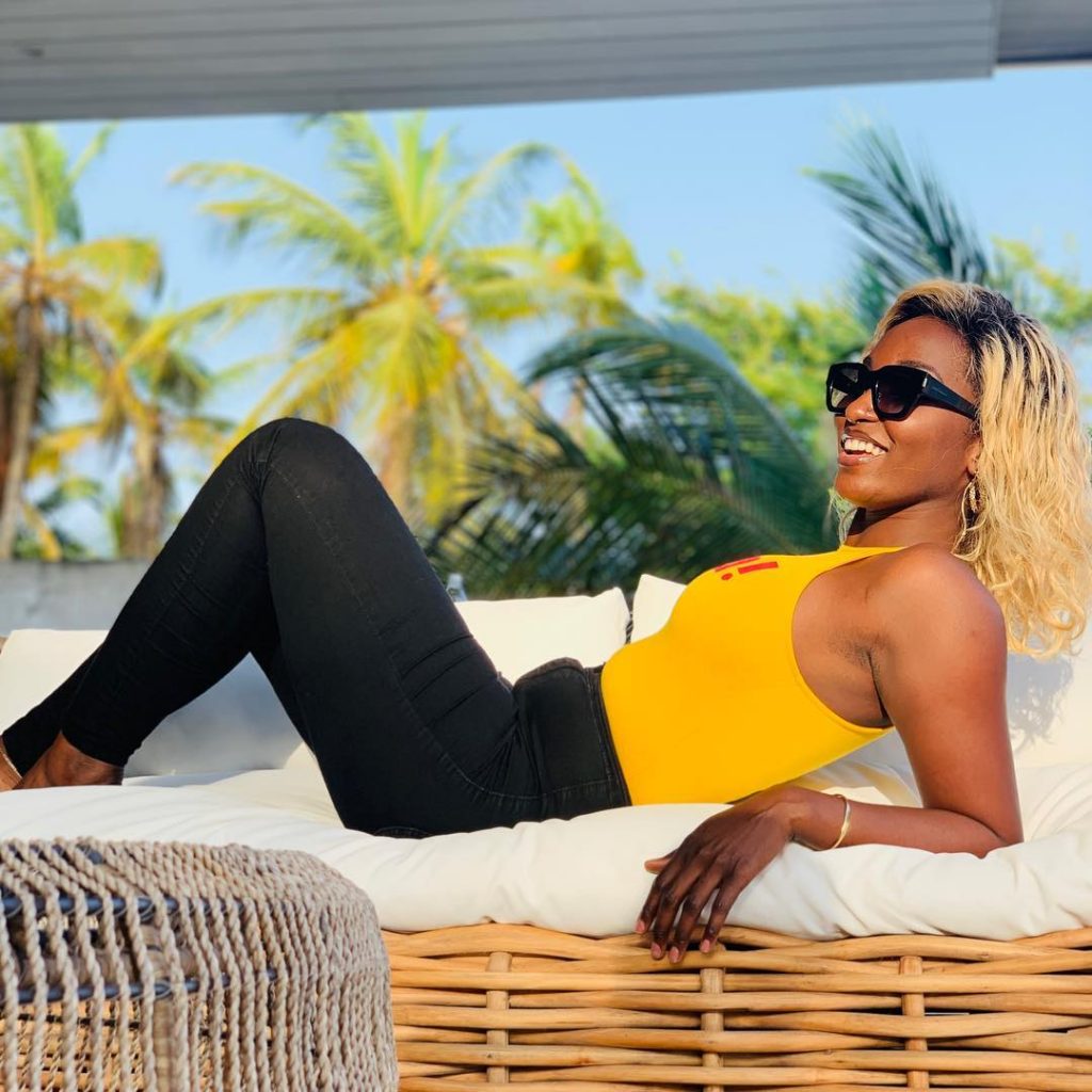 PHOTOS - Coumba, la fille du milliardaire Babacar Ngom met en avant ses atouts de femme