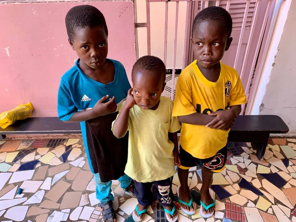 Perdus depuis trois jours, ces trois enfants recherchent leurs parents