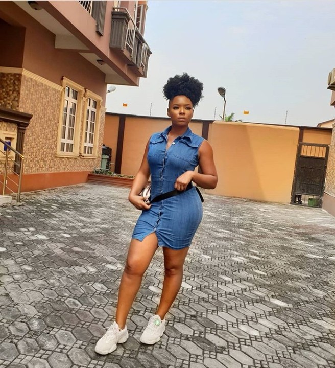 Les vérités de Yemi Alade aux filles qui n’aiment que les hommes riches