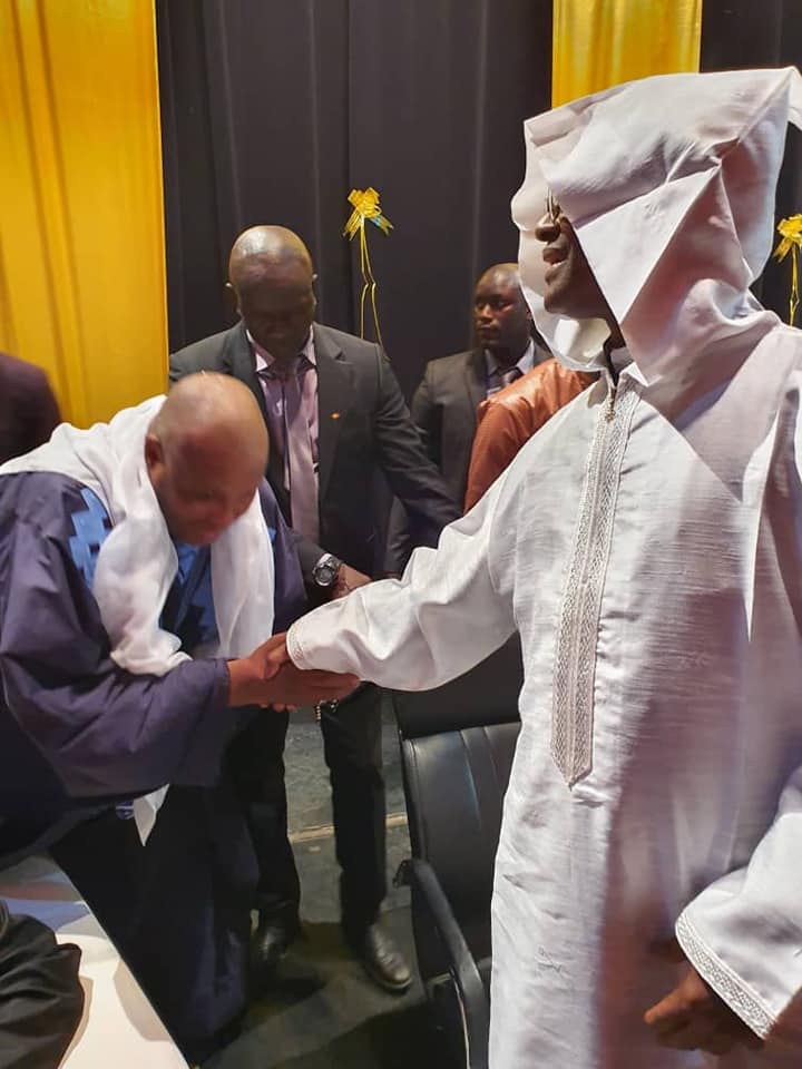 Revivez en images la cérémonie de présentation du livre "Ndaxam BAMBA dajna Fepp" du Général de BAMBA à Sorano Revivez en images la cérémonie de présentation du livre "Ndaxam BAMBA dajna Fepp" du Général de BAMBA à Sorano