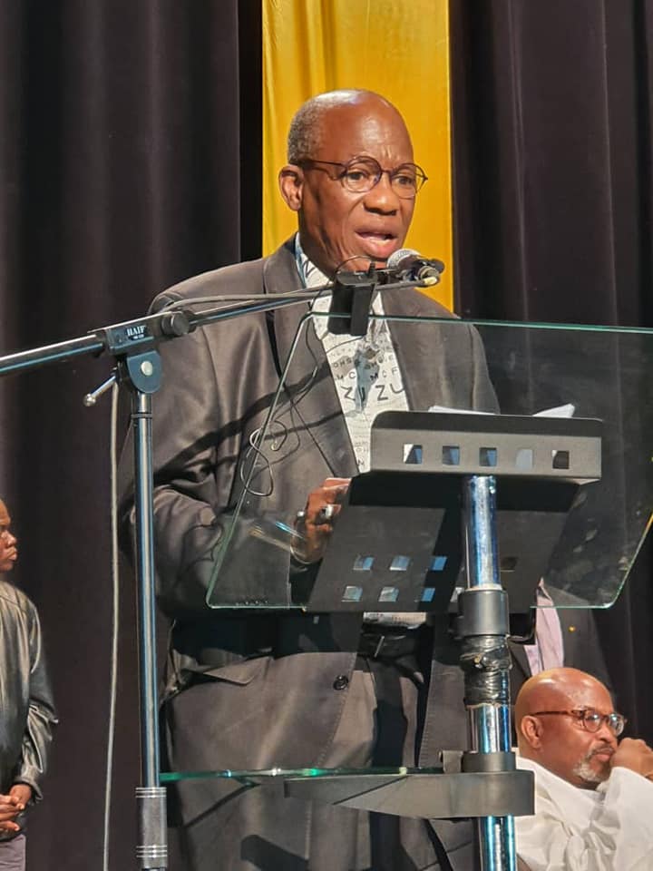 Revivez en images la cérémonie de présentation du livre "Ndaxam BAMBA dajna Fepp" du Général de BAMBA à Sorano Revivez en images la cérémonie de présentation du livre "Ndaxam BAMBA dajna Fepp" du Général de BAMBA à Sorano