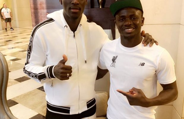 PHOTOS - Sadio Mané reçoit la visite de Kara Mbodji