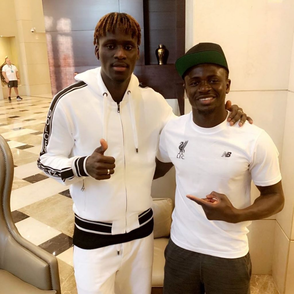 PHOTOS - Sadio Mané reçoit la visite de Kara Mbodji