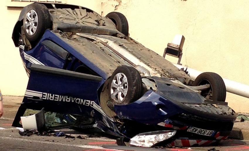 Accident à Kaffrine un véhicule de la gendarmerie se renverse