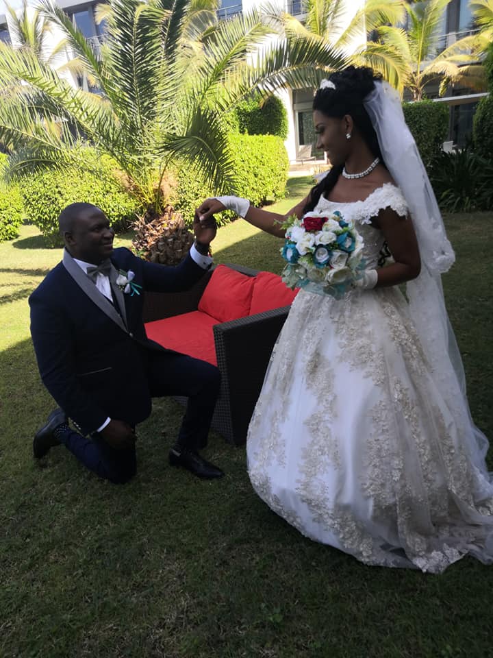 7 PHOTOS: le député Toussaint Manga dévoile les clichés de son mariage...