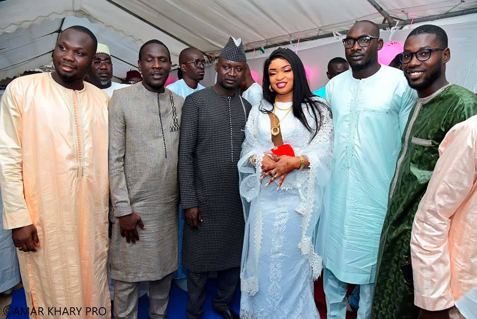 PHOTOS - Le mariage royal de Meissa Guèye "Sant Yalla Boutique" PHOTOS - Le mariage royal de Meissa Guèye "Sant Yalla Boutique"