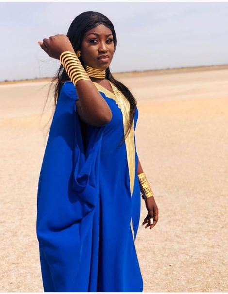 PHOTOS - Yesni, la ravissante fille dans le nouveau clip de Youssou Ndour, fait sensation sur la toile