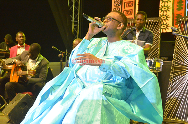 Youssou Ndour encense Sadio Mané à une semaine des Caf Awards