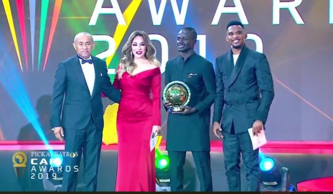 URGENT- #CAFAwards2019: Sadio Mané remporte le prix de meilleur joueur 