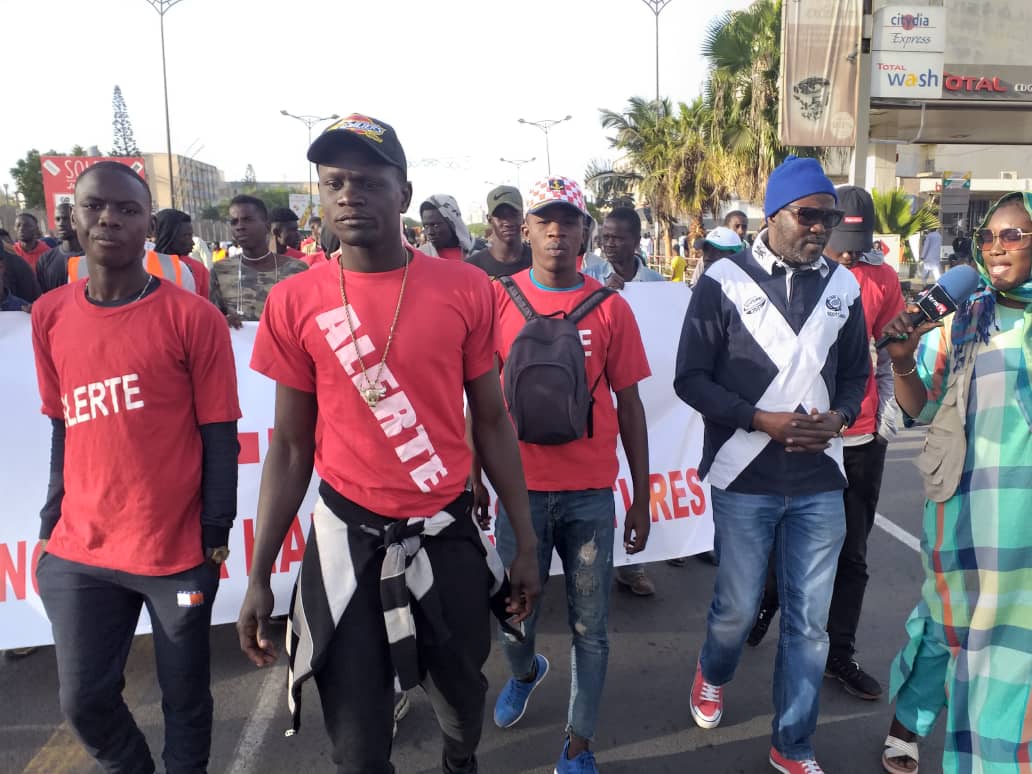 MARCHE "NIO LANK" contre la hausse de l'électricité: Les images de la rencontre !