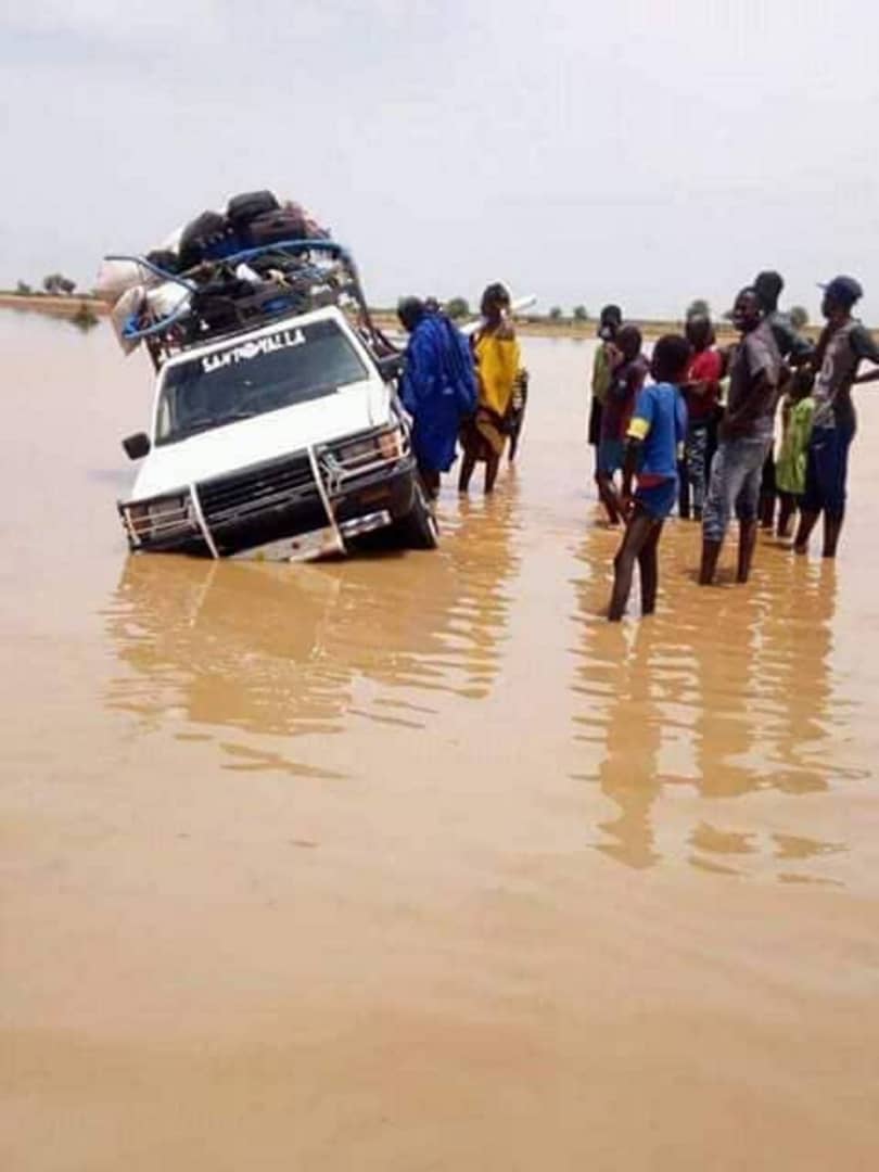 Bitumage de l'axe Nawel-Dembakané: Des ressortissants de Matam marchent vendredi à Dakar