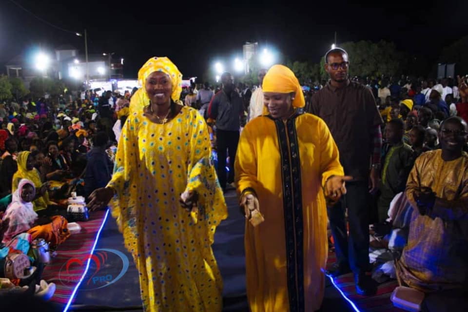 Les nouvelles photos de Sokhna Aïda Diallo avec Bator et Adja Saliou