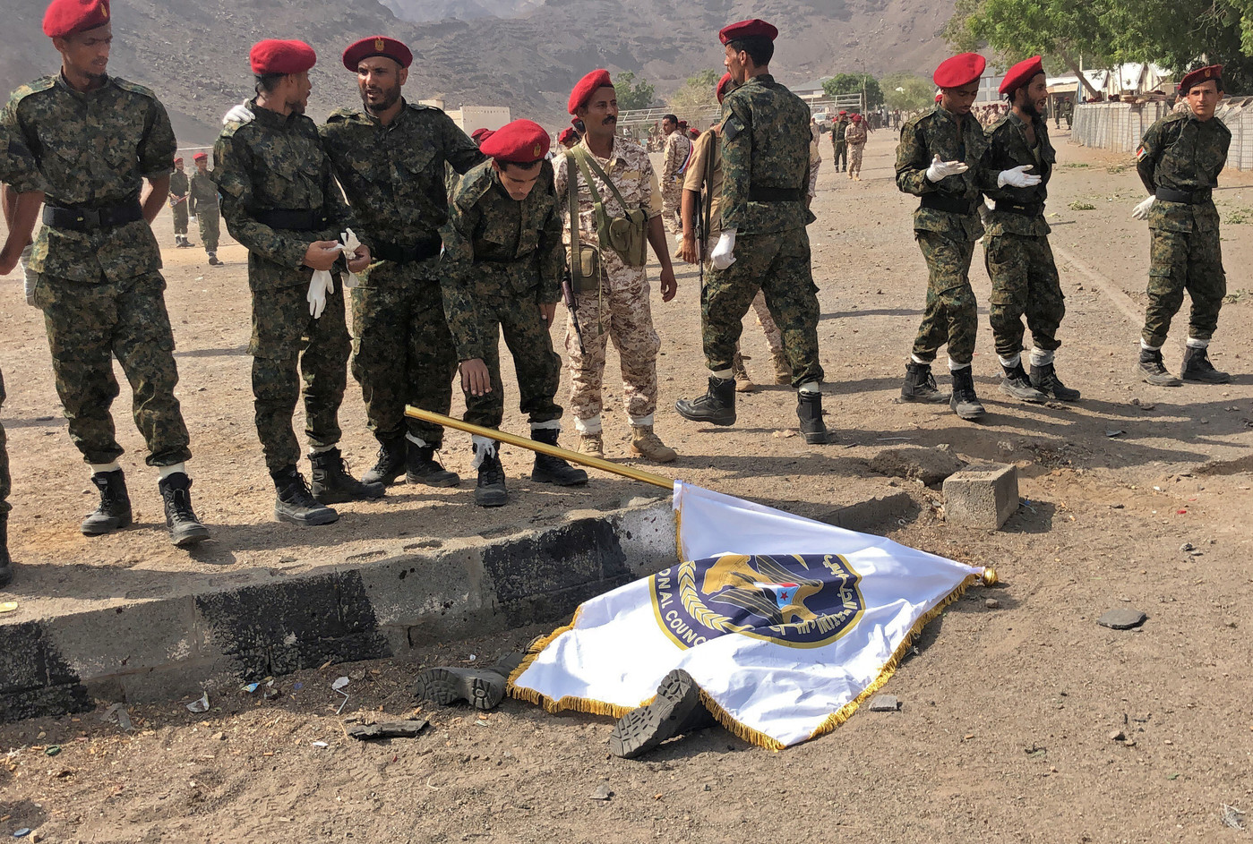 Yémen: Au moins 60 morts lors d’une attaque houthie contre un camp militaire