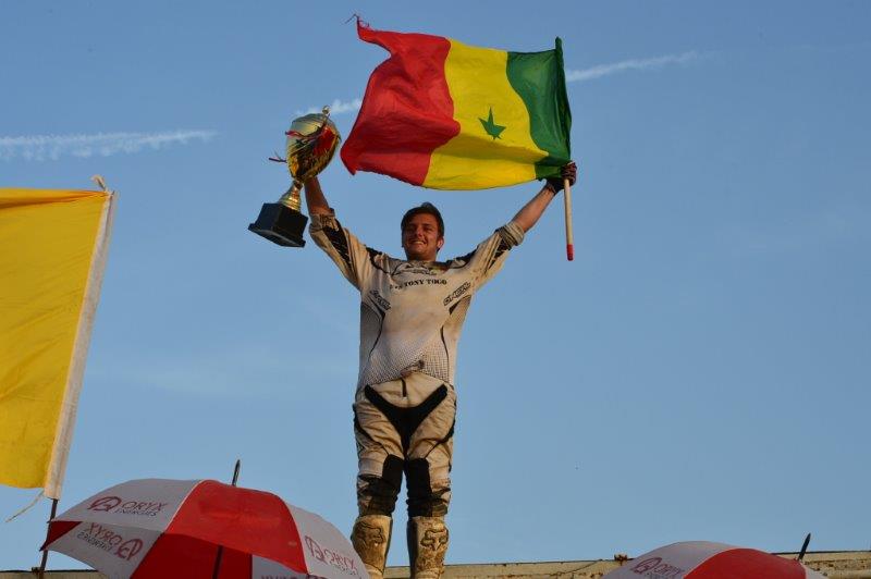 Piste motos de Sindia: Kamil RAHAL « piste » et « détourne » l’objectif Piste motos de Sindia: Kamil RAHAL « piste » et « détourne » l’objectif