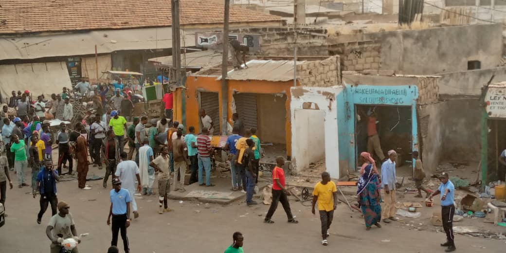 Kaolack - Les premières images de l'opération de désencombrement organisée par le préfet 