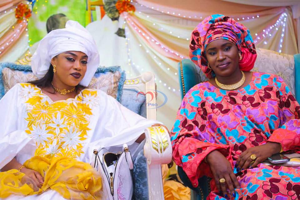 PHOTOS – Thiant: Aïda Diallo et Adja Saliou chez Sokhna Bator Thioune