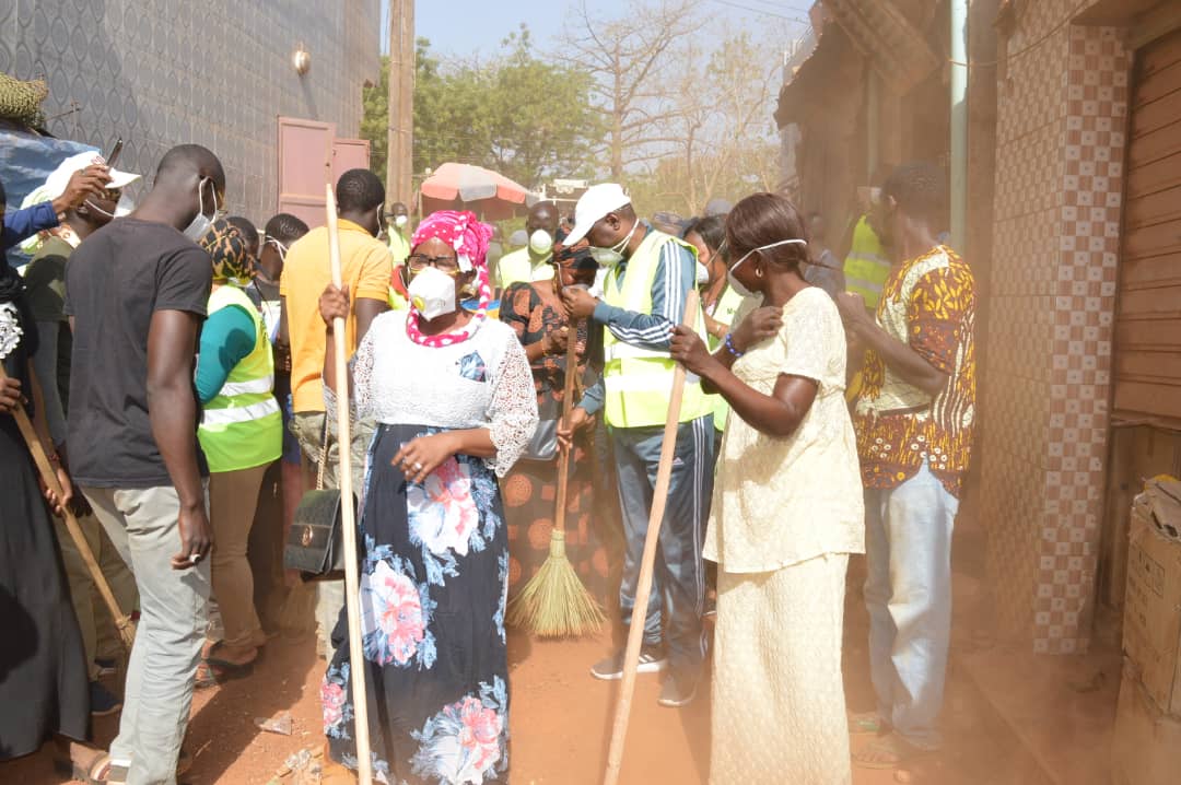 Cleaning Day : forte mobilisation des populations à Kédougou  (images)