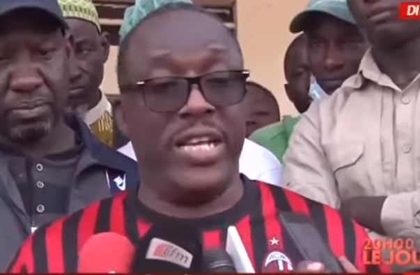 Cheikh Oumar Anne : «  Pape Alé Niang et Nafi Ngom Keïta sont des maîtres-chanteurs »