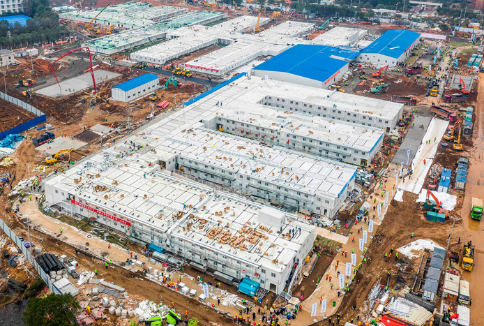 Coronavirus: La Chine ouvre son nouvel hôpital construit en deux semaines à peine