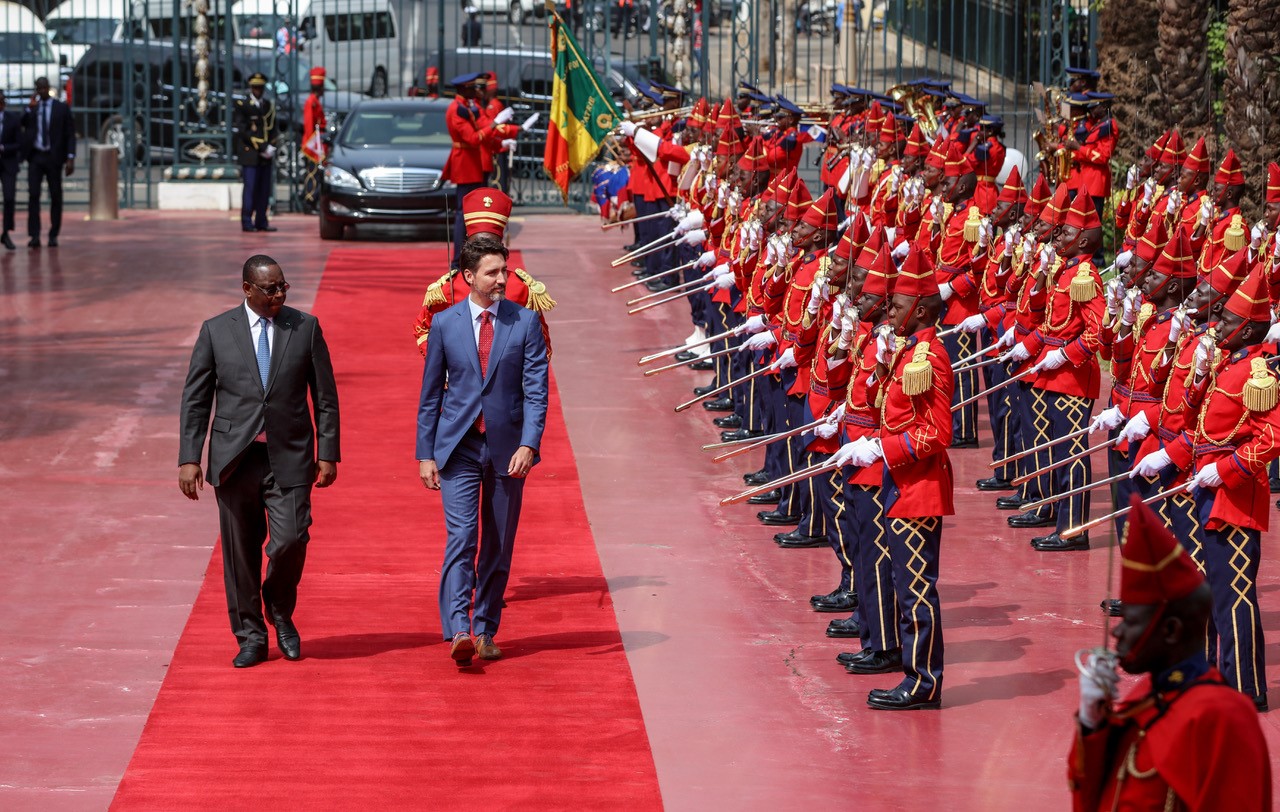 PHOTOS-les étapes de la rencontre entre Macky Sall et Justin Trudeau au Palais PHOTOS-les étapes de la rencontre entre Macky Sall et Justin Trudeau au Palais