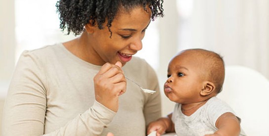 Cinq astuces pour faire accepter un médicament à un enfant