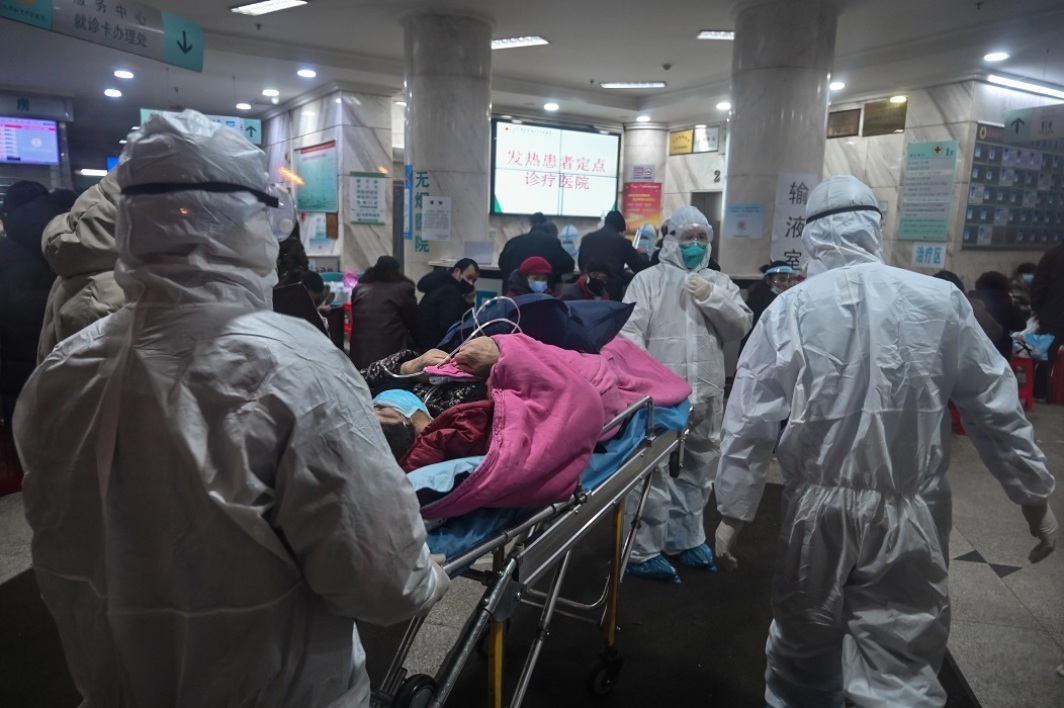 Coronavirus: L'épidémie se propage en Corée du Sud, en Italie ou en Iran mais recule en Chine