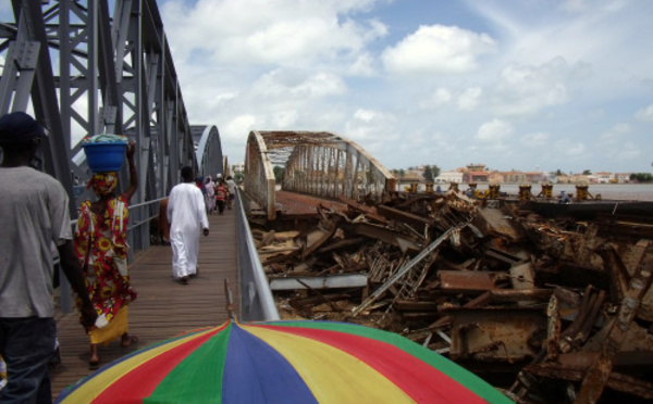 Saint-Louis: La ferraille du pont Faidherbe vendue à …