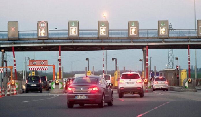Etat d’urgence: Fermeture imminente des autoroutes à péage