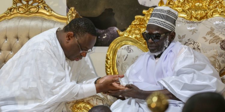 LA LEÇON DE SERIGNE MOUNTAKHA AU CORONAVIRUS [Par A. Aziz Majalis]