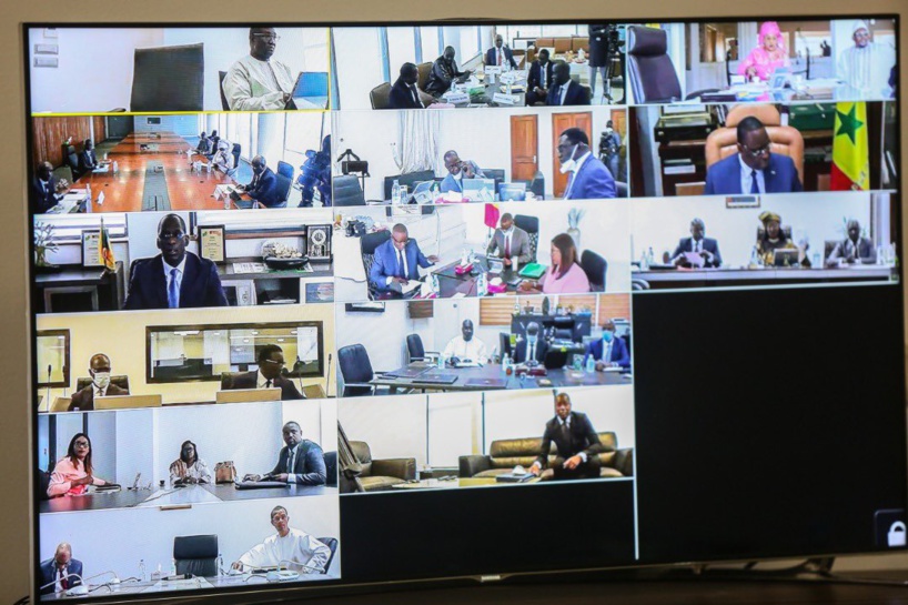 (PHOTOS)- Visioconférence: Les images du Conseil des ministres