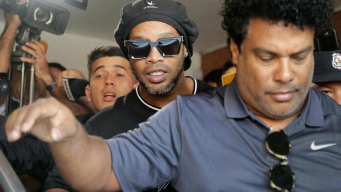 Paraguay : Ronaldinho finalement libéré