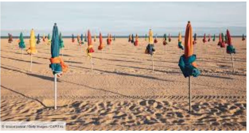 Bretagne : face aux incivilités, des plages vont déjà fermer