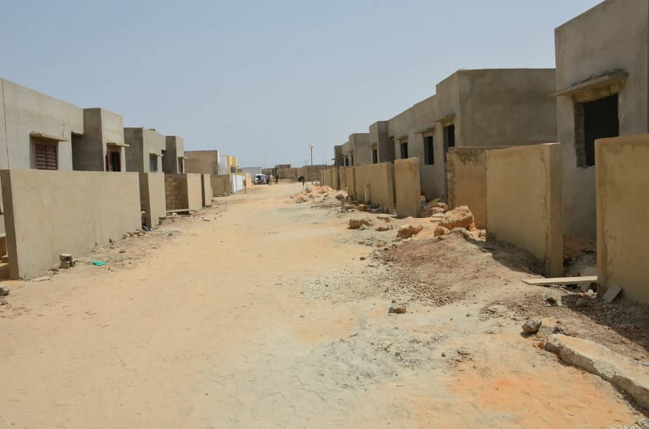 URBANISME: Abdou Karim Fofana visite des logements sociaux de Thiès(Photos)