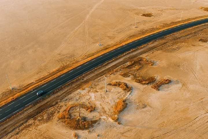 La route Joa - Samba Dia - Djiffer et sa bretelle Samba Dia - Fimela dans le Sine Saloum, une des belles routes du Sénégal