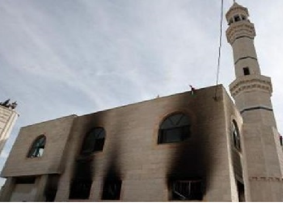 La mosquée de Mbodiène volontairement incendiée: dix exemplaires de Coran, un drap du 'wasifa', les nattes, les masques emportés par les flammes