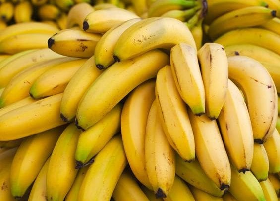 Ne consommez jamais les bananes avec ces aliments…