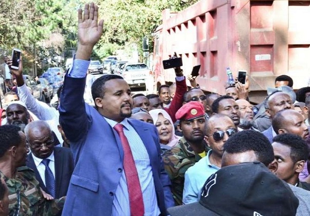 Ethiopie : arrestation de Jawar Mohammed, un populaire dirigeant d'opposition, très critique contre le Premier ministre Abiy Ahmed