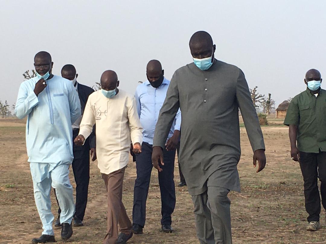 Le Ministre de l'Intérieur Aly Ngouille Ndiaye et le Ministre de l'Urbanisme du Logement et de l'Hygiène publique Abdou Karim Fofana, à Ndingler (Photos)