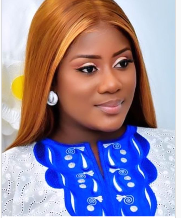 Photos - Mamy Camara, l’épouse de Abba No stress, une vraie diva !