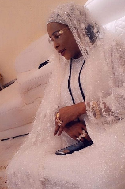 Tabaski 2020 en images: Voici comment Soya Diagne revalorise la femme sénégalaise sur sa page Facebook